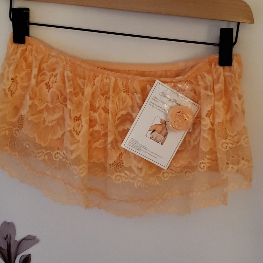 Bandeau Bra - Picture 3 of 5